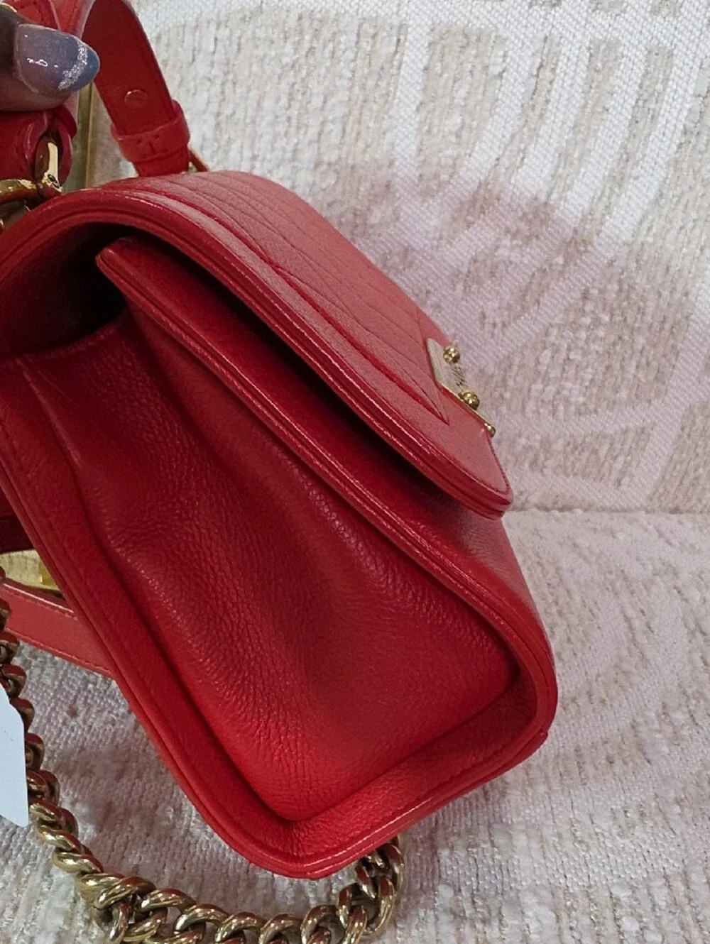 CHANEL Red Quilted Leather Top-Handle Shoulder Bag with Gold Chain